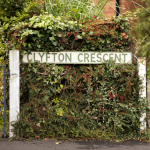 ClyftonCrescentstreetsign2.jpg