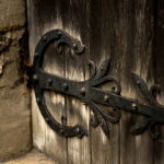 StAndrewschurchdoordetail.jpg