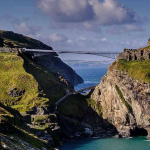 TintagelmainlandandislandcreditEnglishHeritage.jpg